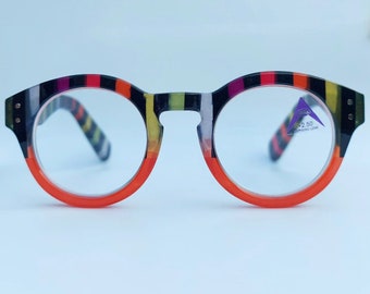 Nieuw! Robuuste ronde rode leesbril. Frans Design, merk Karakaloop +1.50 +2.00 +2.50 +3.00 +3.50 Mooie kwaliteit, colorful reading glasses