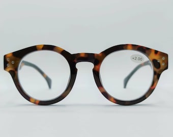 New! Tough robust round reading glasses. French Design, brand Karakaloop. +1.00 +1.50 +2.00 +2.50 +3.00 +3.50. Nice quality, vintage look.
