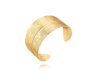 Wide Arm Cuff Bracelet for Women, Chunky 18k Gold Open Bangle, Trendy Statement Vintage Jewelry  SS-HL670