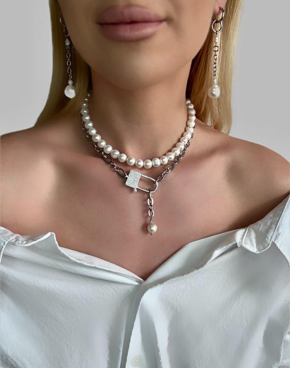 Adjustable Layered Necklace, Pearl Chain Choker, Luxury Statement Jewelry, luxury Gift for Her, Versatile Y Necklace, modern pearl jewelry