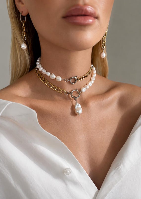 Freshwater Pearl Necklace with Gold and Silver Chain, Coquette Pearl Choker, Statement Layered Necklace, Bridal Jewelry Gift for Her