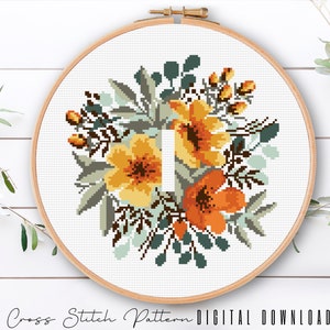 Letra floral I, padrão de alfabeto em ponto cruz, monograma com flor, amostrador de ponto cruz contado, bordado inicial, download digital PDF