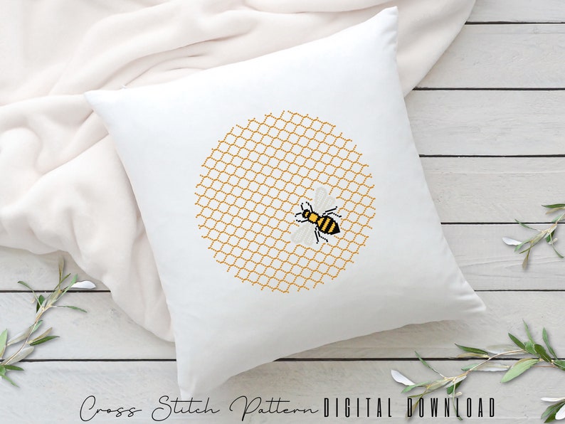 Bee Cross Stitch Pattern, Animal Counted Cross Stitch Sampler, Modern Bee Embroidery Pattern, Hoop Art, Digital Download PDF image 2