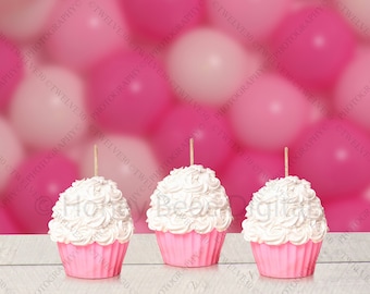 Cupcake mock up photo | staged image | cupcake topper display mockup | hot pink | stock photo cupcakes & balloons | JPG | styled photo |