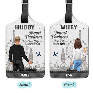 Luggage Tags, Wedding Gifts Personalized Gifts for Couple Gifts for Bride and Groom Gift for Traveling Hubby & Wifey Luggage Tags