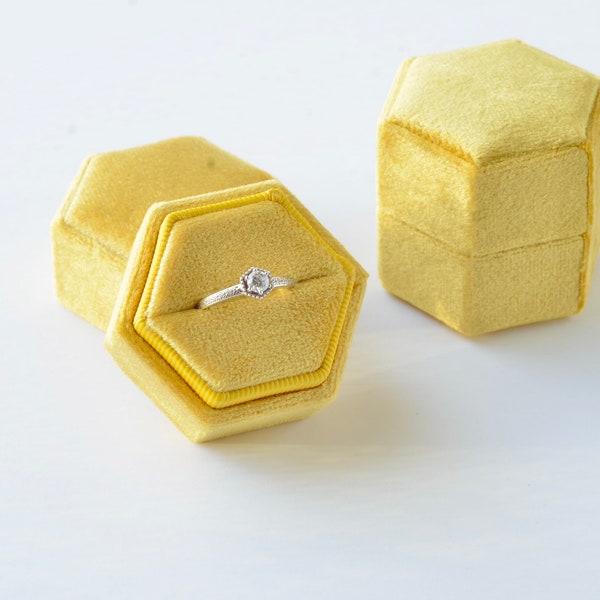 Light Yellow Hexagon Velvet Ring Box