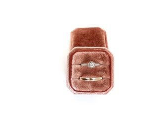 Caja para anillos de terciopelo rosa malva: expositor de joyas octagonal hecho a mano, 2 compartimentos