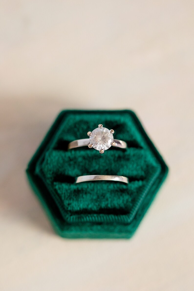 emerald green ring box