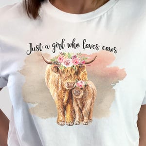 Highland Cow T-Shirt, Just a Girl Who Loves Cows V-Neck or Crew for Women bild 3