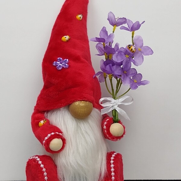 Soft Red Gnome Sitting with purple Flowers, Summer Tiered Tray Home Knome, Gnome Decoration, Tomte, Nisse, Farmhouse Gnome Gift