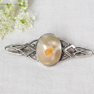 Sterling silver vintage brooch pin. Antique brooch for women, unisex brooch, art deco. 830 silver brooch with mother of pearl.