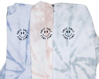 Pastel Tie Dye Smile Sweatshirt Comfy Crewneck Happy Face Oversized Trendy Crewneck Preppy Smile Sweatshirt Tie-Dye Hoodie