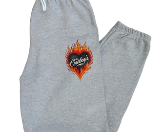 Cowboys Flame Heart Sweatpants, Cowgirl Style Outfit, Grey Oversized Sweatpant, Comfortable Western Joggers, Cozy Loungewear Pants