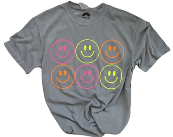 Smiling Face Neon Tshirt Trendy Clothes Oversized Tshirt Trendy Tshirt Preppy Clothes Preppy Shirts Comfort Colors Tshirt Neon Smile Shirt