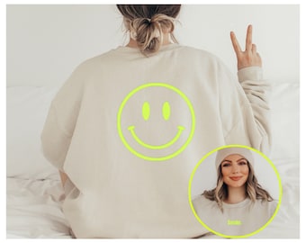 Neon Yellow Smile Sweatshirt Preppy Oversized Crewneck Women&#39;s Trendy Sweatshirt Smiling Face Neutral Summer Sweatshirt Happy Face Crewneck
