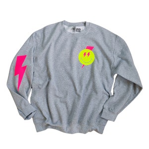 Smiling Face Neon Pink Lightning Bolt Sweatshirt Women&#39;s Trendy Sweatshirt Smile Face Oversized Sweatshirt Crewneck Sweatshirt Neon Yellow