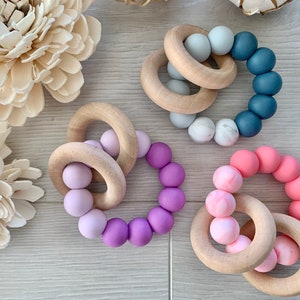 Silicone Wooden Rattle/Toy/Baby Gift/Baby Shower Gift