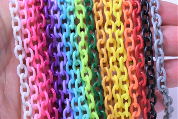 Plastic Chains & Plastic Chain Links for Sale in all Sizes and Colors