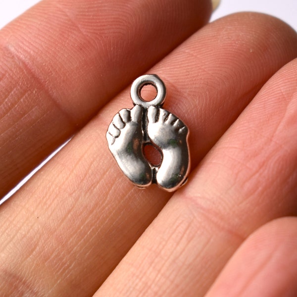 CLOSING DOWN!! 10 Silver Feet Charms, baby charms, new baby earring charms or pendants
