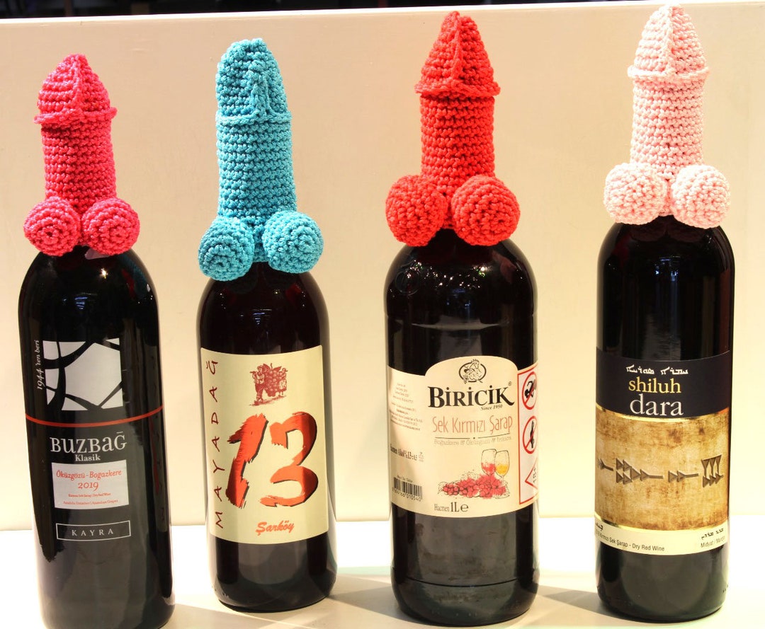 Penis amigurumi wine bottle topper pattern by Natalia Ganenkova