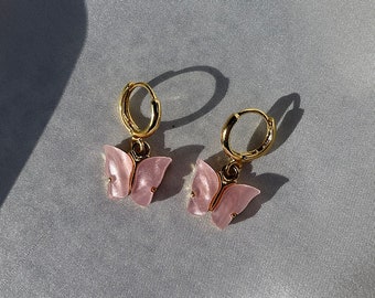 Creole earrings gilded with 24K fine gold and powder pink butterfly
