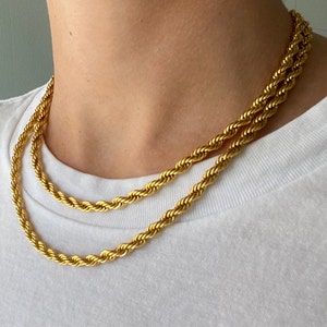 Lisa Necklace | Golden Twisted Rope Chain