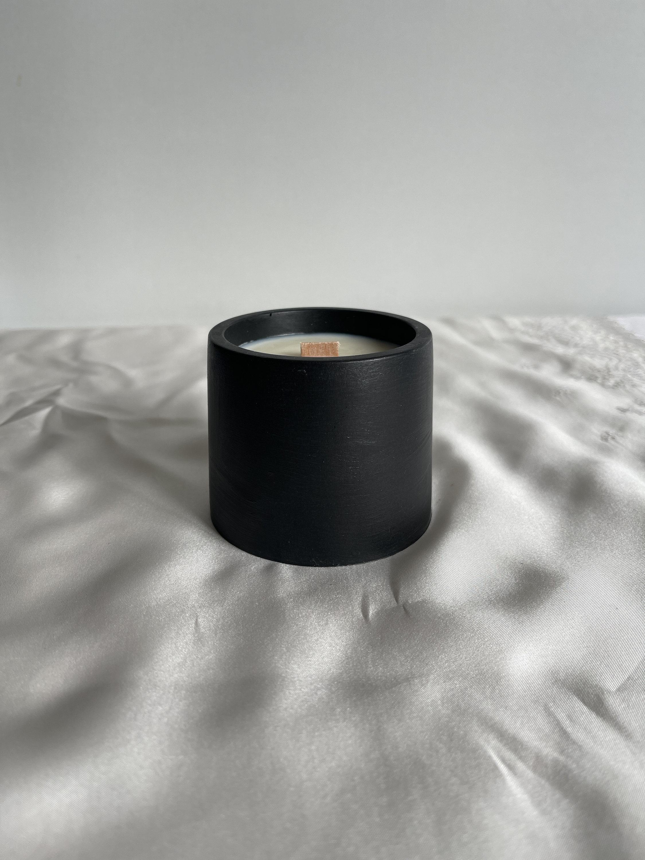 Bougie Parfumée #1 - 100% Cire de Soja Contenant Jesmonite