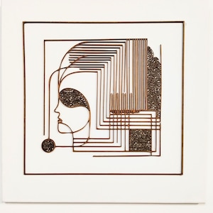 Tableau décoratif tête de femme - Art mural moderne en bois découpé et dentelle de carton - Création unique - Illustration en dessin au fil