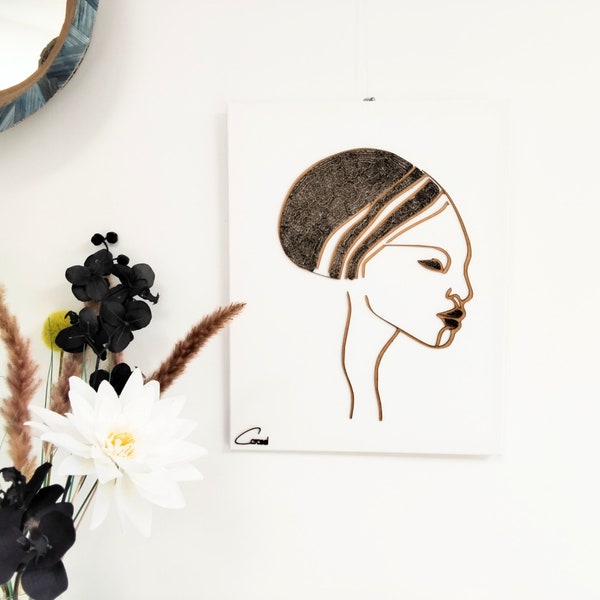 Tableau tête de femme Africaine stylisée - Art mural moderne en bois découpé et dentelle de carton - Création unique - Illustration moderne