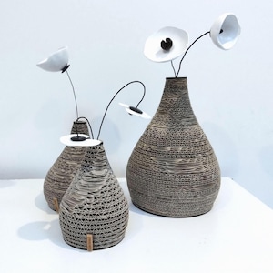Sculpture en carton soliflore, Décoration originale écoresponsable, Fleur perpétuelle, Sculpture design et moderne, Vase original en carton