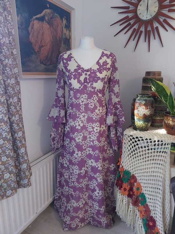 Berketex dresses top