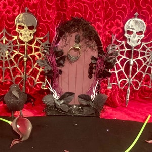 Halloween Purple & Black Witch Fairy Door, Witch&#39;s Door, Spooky Bat Witchy Door, Halloweeen Table Top Decor