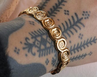 Chunky Gold Swirl Bangle – Waterproof Tarnish Free Statement Bracelet, 18k Gold Plated Stainless Steel