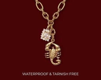 Gold Chunky Chain Necklace - Charm Necklace - Lobster Pendant Necklace - Vintage Style Gold Chain Charm Necklace