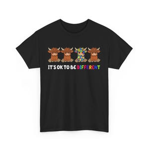 Es ist in Ordnung, anders zu sein Shirt, Autismus Bewusstsein Shirt, anderes Kuh T-Shirt, Motivations Shirt, sei du selbst T-Shirt, Positivität Vibe Shirt