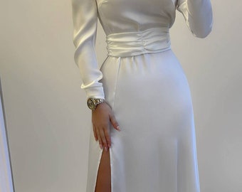 Robe en satin blanc pour femme Robe dos en V profond Robe élégante à la cheville Robe de mariée Robe de demoiselle d'honneur Robe de célébration Robe pour occasions spéciales