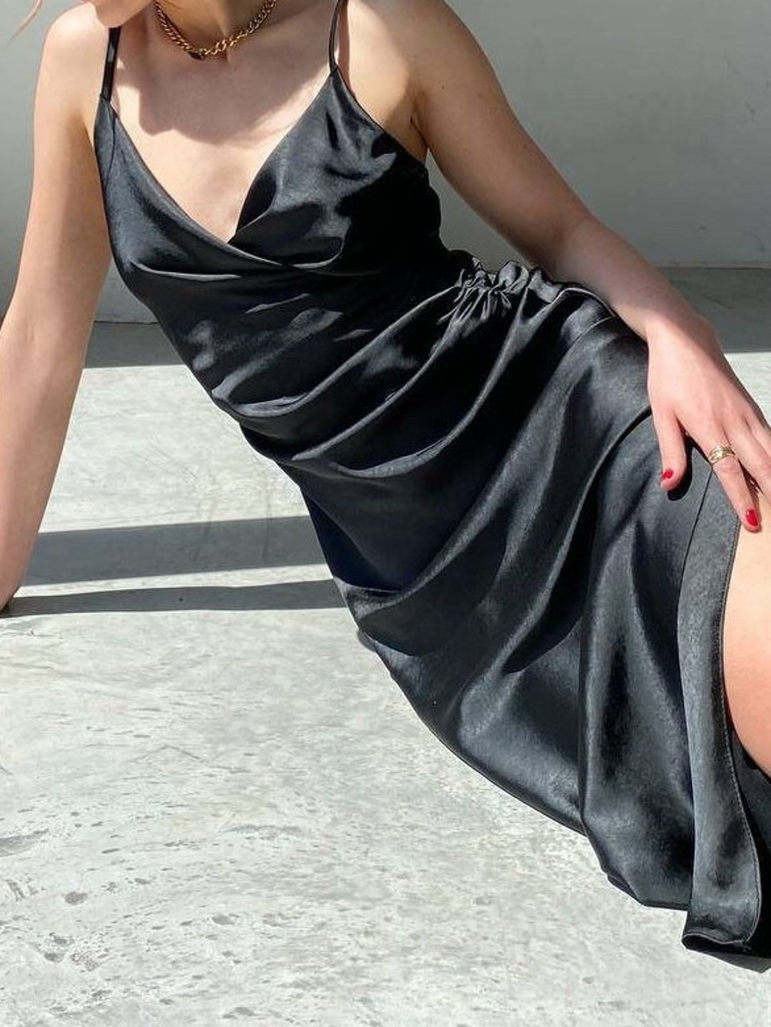 emerald green formal dress with sleeves 3.45CT BEAUTIFUL HUGE CUT NATURAL VIBRANT BERYL Color:customized Vintage 2000's Vampy Burgundy long_weekend_sale_medium