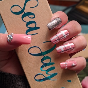 Barbie Movie Inspired - Pink Plaid with Gems and Bling! - Press On Nails
