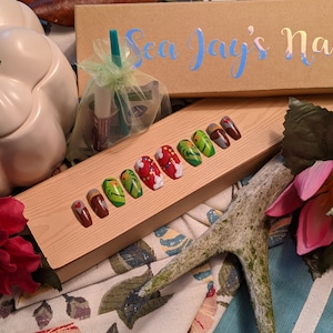 Wie der Grinch Weihnachten stahlen - Press On Nails