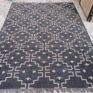 Handwoven Wool Jute Kilim Rug, Black & Beige Jute Rug, Traditional Indian Geometric Rug, Flatweave Jute Rug, Bohemian Rug, Dhurrie Jute Rug