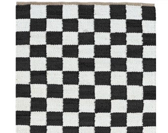 Handmade Black & White Tufted Hemp Rug - Bohemian Area Rug