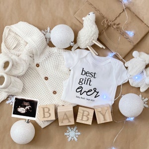 White Christmas Pregnancy Announcement - Social Media Post Baby Announcement, Digital File Download