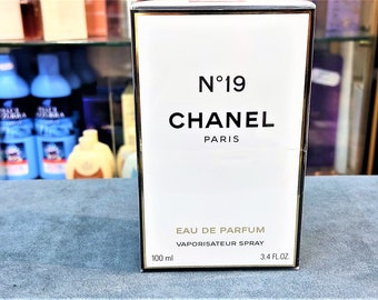 Chanel No 19 For Women 3.4 oz Eau de Toilette Pour Splash Vintage