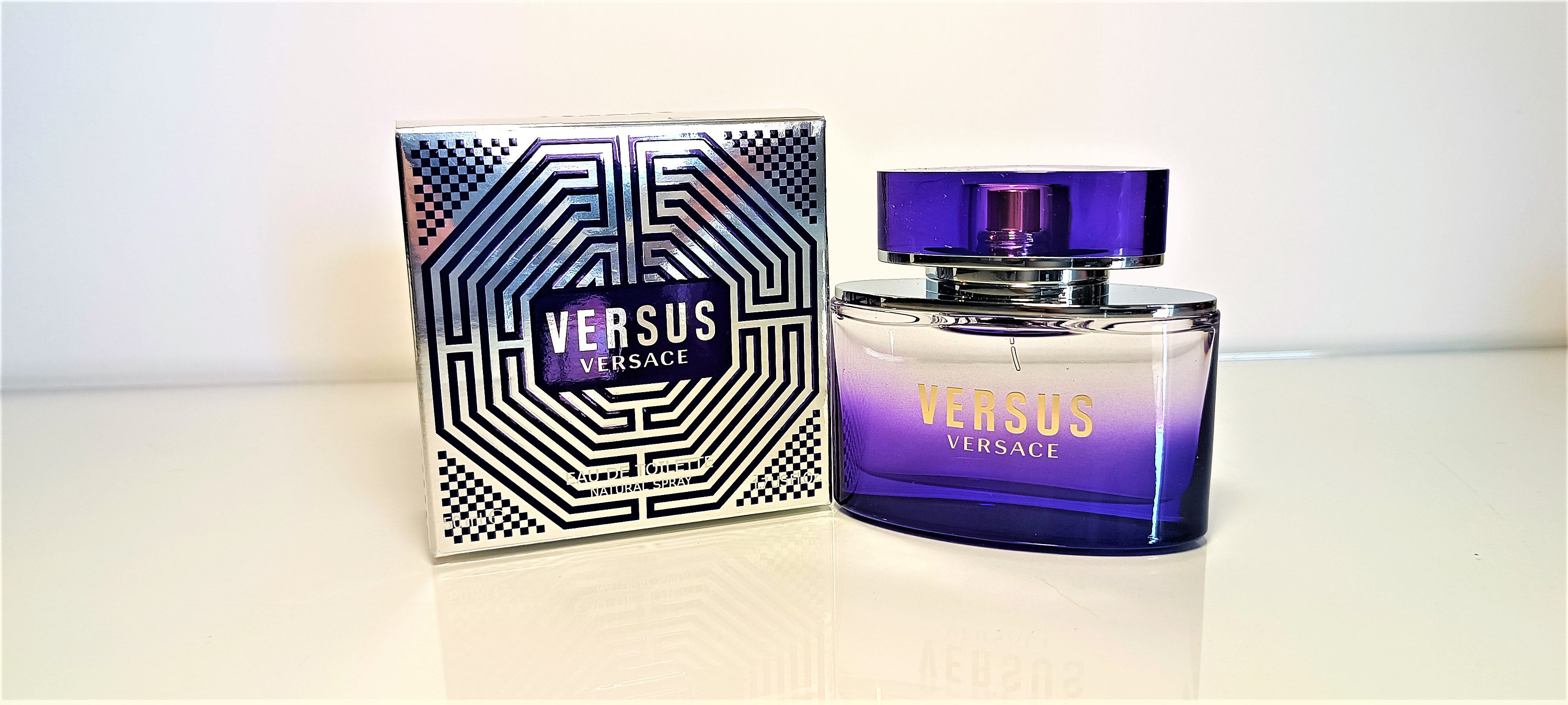 Versace Women Eau De Parfum 20ml Christmas Gift Set