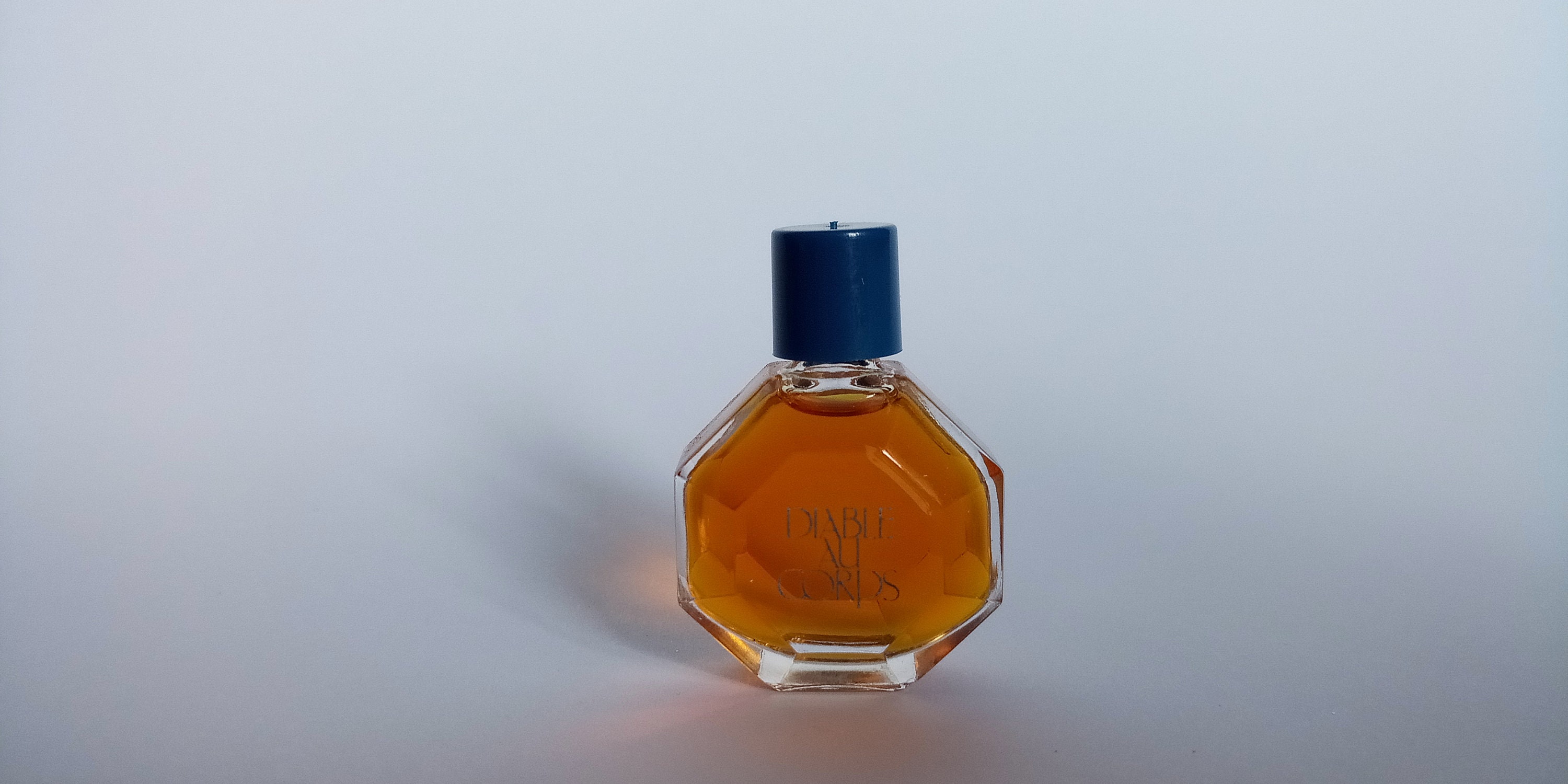 Diable au Corps by Donatella Pecci-Blunt (Parfum) » Reviews & Perfume Facts