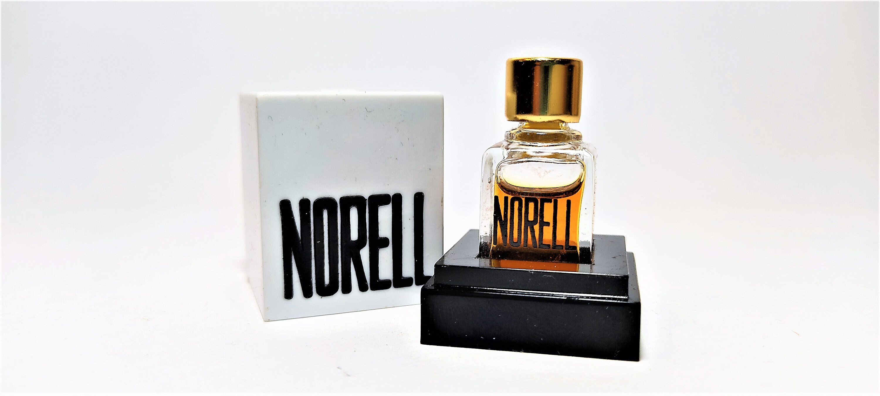 Norell духи. лесной ландыш духи дзинтарс. ландыш серебристый туалетная вода флакон. духи 1968. духи 1968.