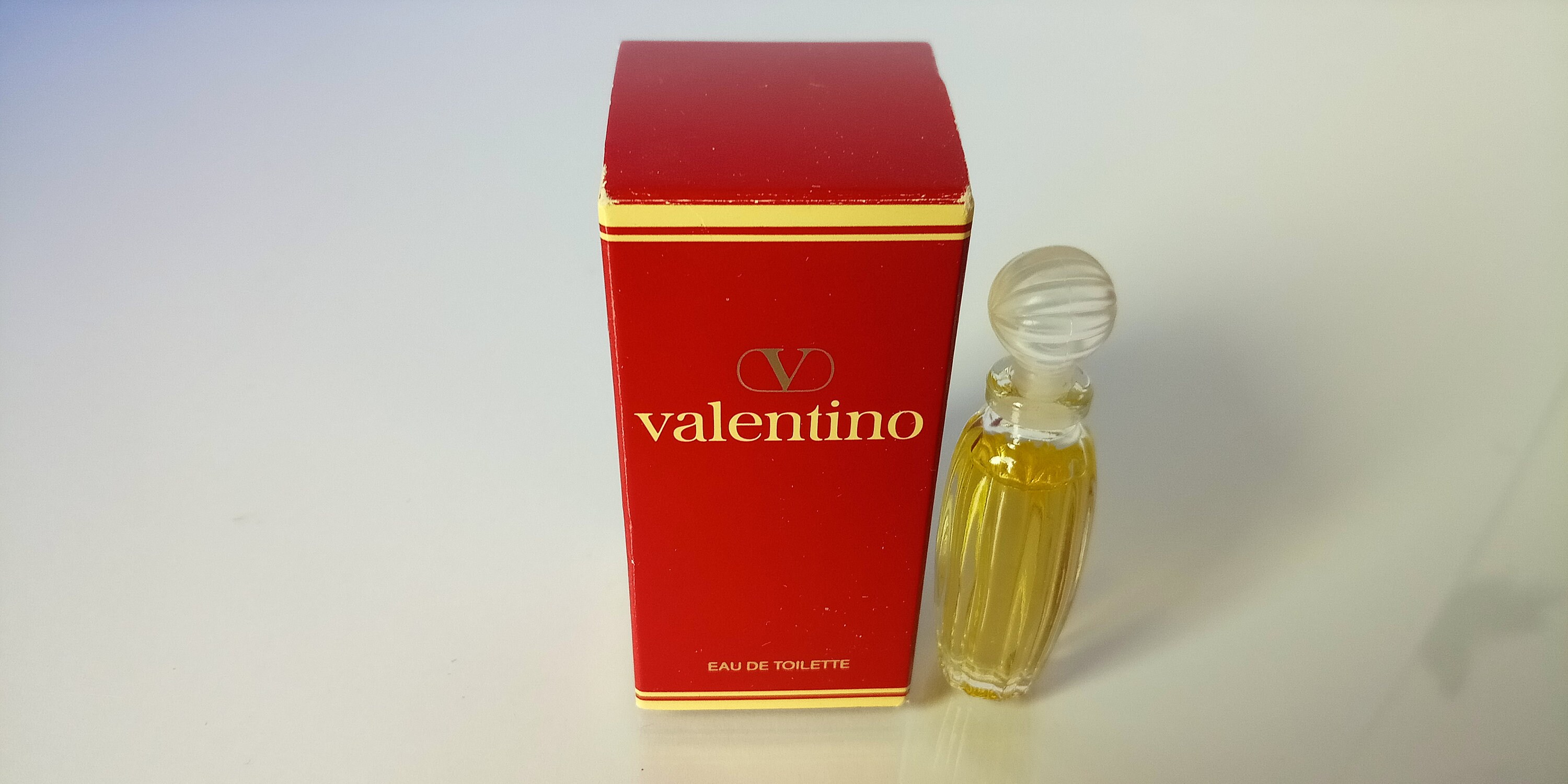 valentino perfume red box