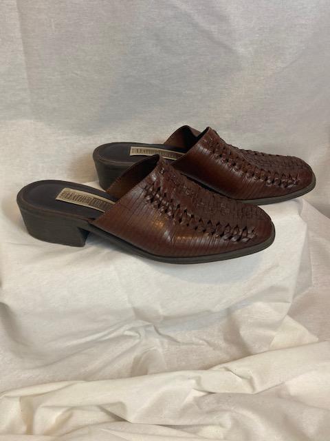 Men Retro Leather Mules