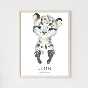 Baby Gift Poster personalizzato Premium P764 / Baby Snow Leopard / Decorazione asilo nido Murales Immagini Art Print Wall Art Footprint