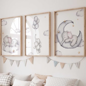 Poster 3er Set Premium P707 / Elefant auf dem Mond | Elefanten mit Ballons | Elefant auf der Wolke / Kinderzimmer Deko Wandbilder Bilder